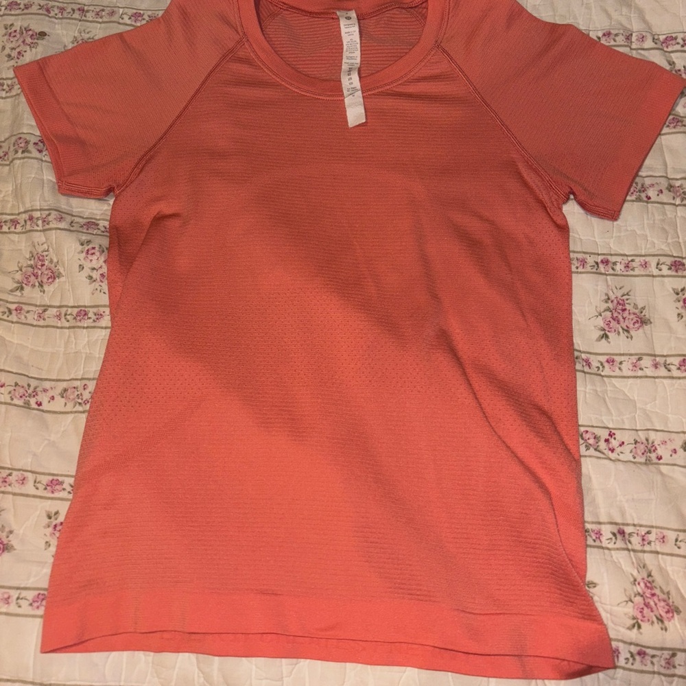 lululemon swiftly t-shirt